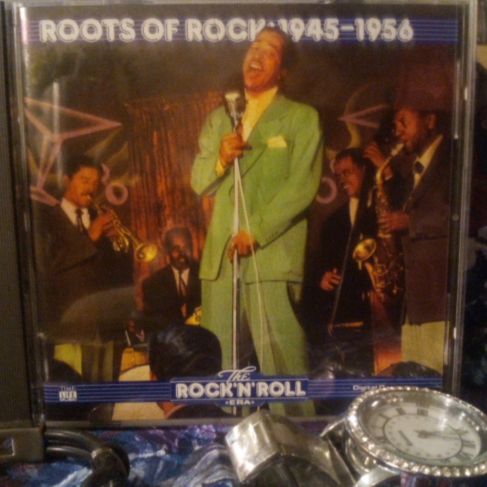 🎈3/$15 CD 1946 - 1956Vintage Classic CollectionThe Rock And Roll Era Compact